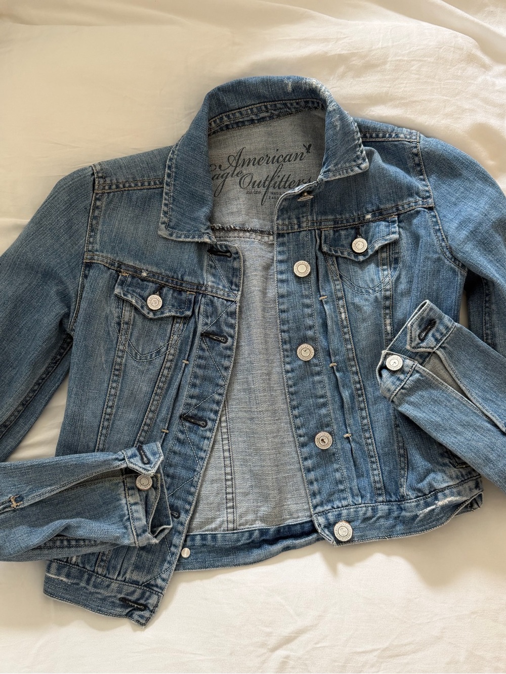 American Eagle Outfitters Girls' Light Wash Denim Jacket